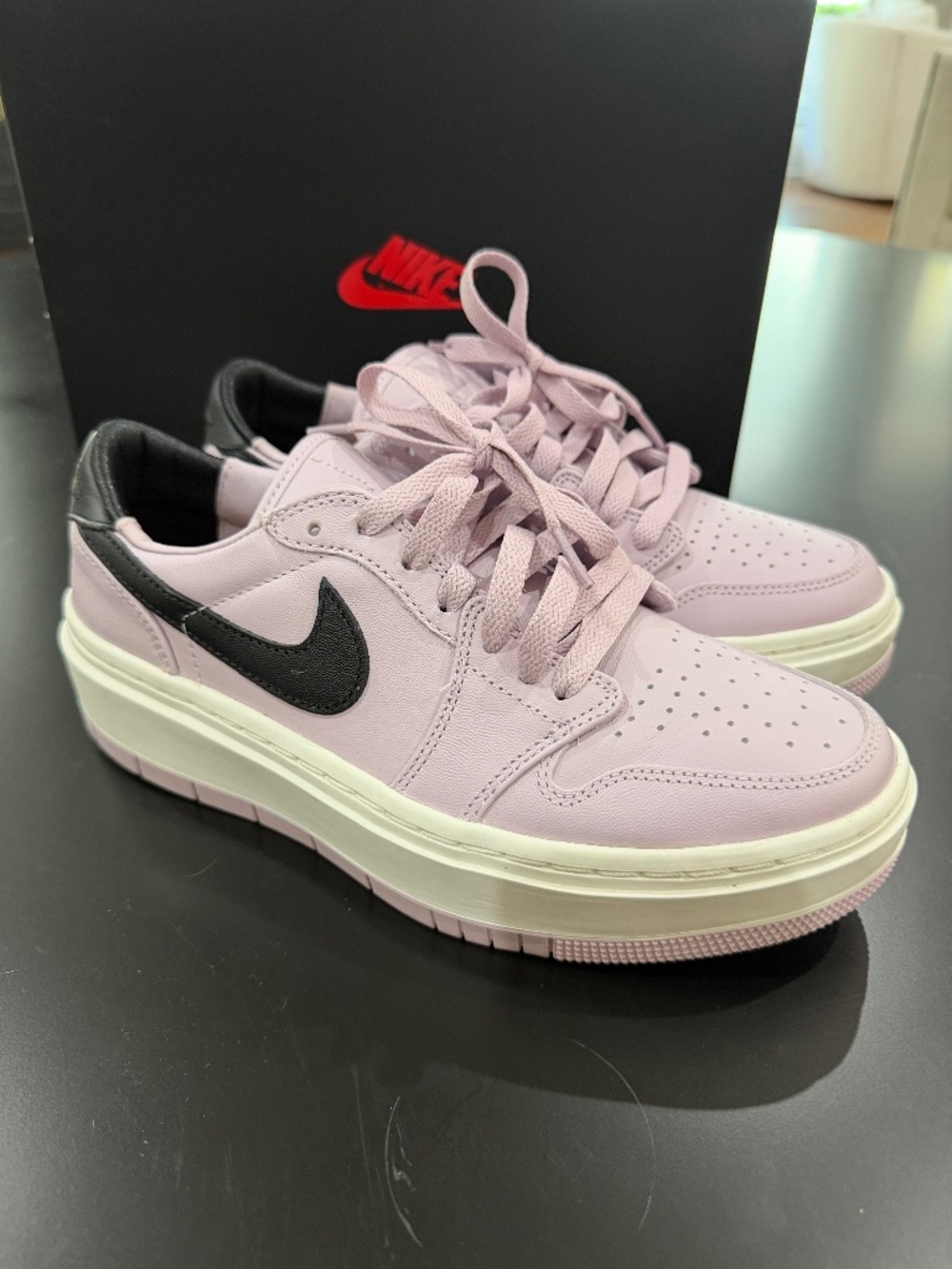 AIR JORDAN 1 ELEVATE LOW WOMENS SIZE 8